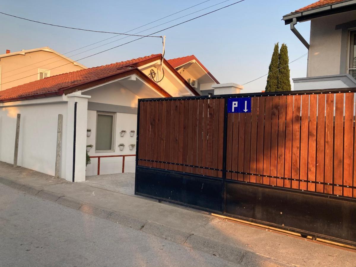Tiki Apartments Gevgelija Luaran gambar